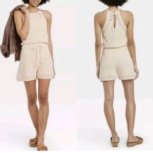 Universal Thread Crochet Romper Cream Halter Neck Sleeveless Size Medium